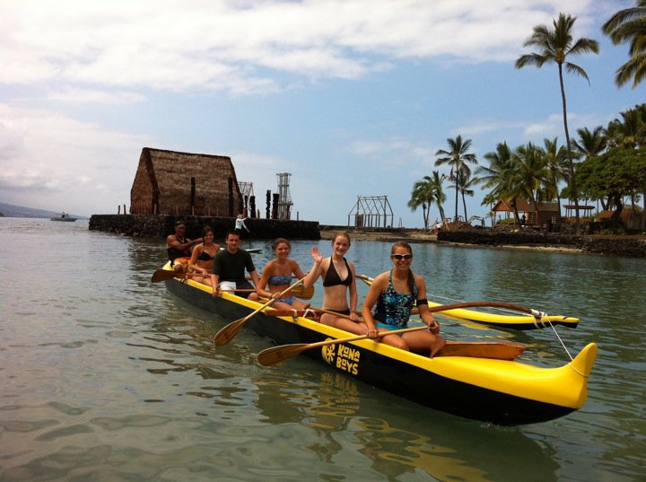 Outrigger Canoe http://www.konaboys.com/outrigger-canoe-rides/